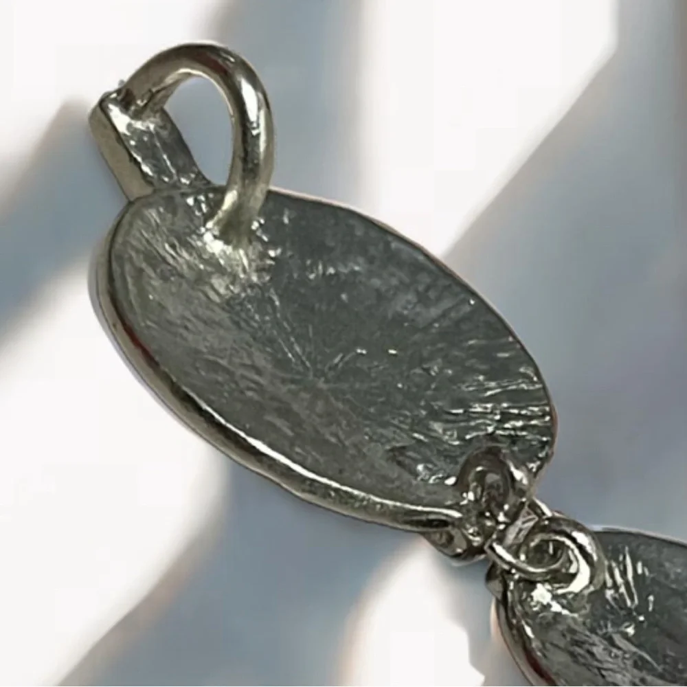 Pendant - Picture 2 of 2